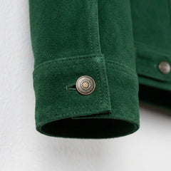 Cuff snap detail on men's green suede trucker jacket