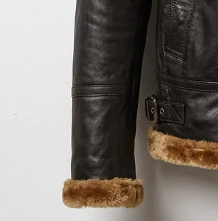 Sleeve and fur-trimmed cuff detail on women’s B3 shearling bomber jacket